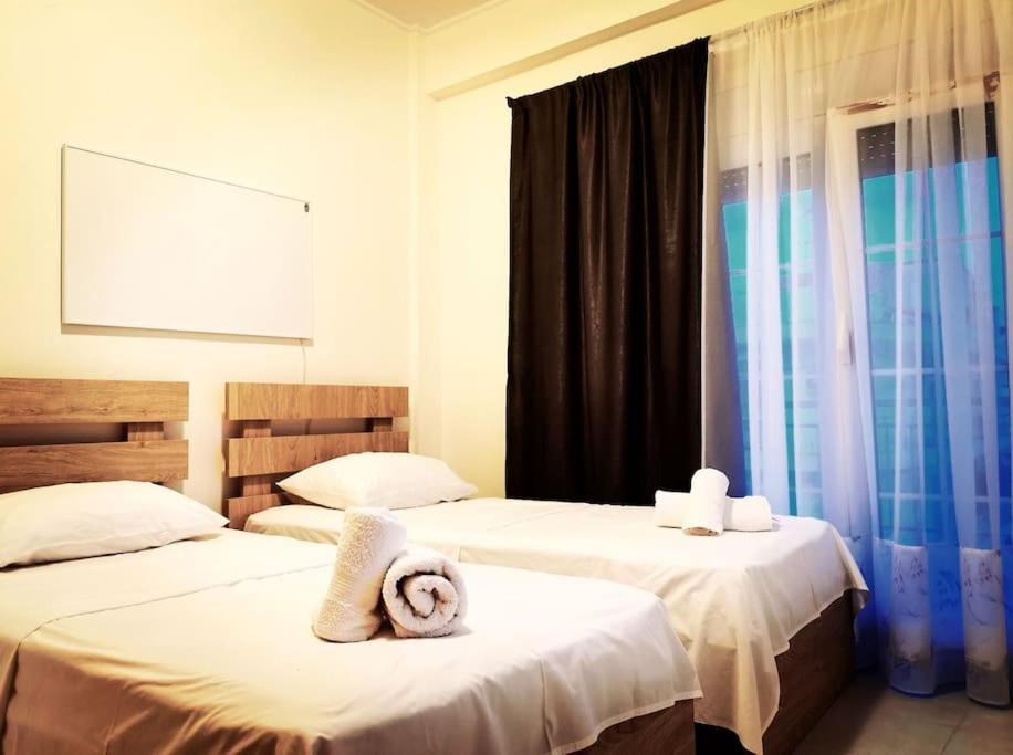 Apartment With 3 Rooms Just 1 Min From The Beach And Free Public Parking Peraia  Exterior photo